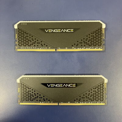 【大宮店】中古  16GB 2枚組(合計32GB) PC4-25600/DDR4-3200 デスクトップ用 190913 