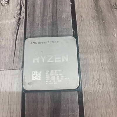 【広島店】中古  AMD Ryzen 7 3700X (AM4/3.6/36M/C8/T16/65W) 140025 