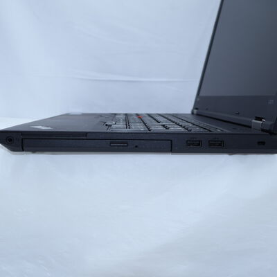 【通販センター】中古  【ジャンク品/保証無/返品質問不可】Lenovo ThinkPad L570 20J80006JP (Core i5-7200U/4GB/オンボード) 202865 