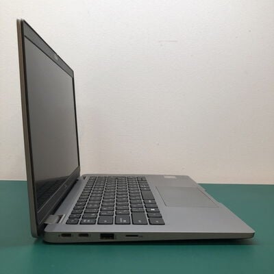 【津ラッツ店】中古  DELL Latitude 5320 (Intel Core i7 1185G7 3.0GHz/16GB/SSD256GB/-/-/13.3/1920x1080/Wi-Fi/WEBCAM/W11H64) 180537 