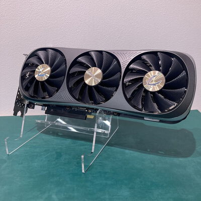 【浦添城間店(沖縄)】中古  ZOTAC ZT-D40710J-10P (RTX4070Ti 12GB) 154201 