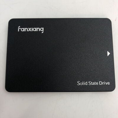 【福井日之出店】中古  各社 2.5インチ SSD 512GB SATA 124396 