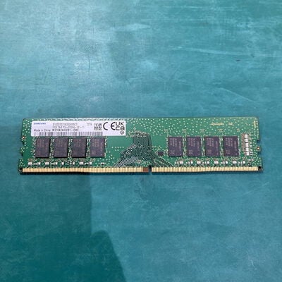 【浦添城間店(沖縄)】中古  PC4-25600 16GB デスクトップ用(DDR4-3200) 140728 