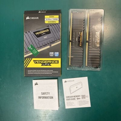 【富山本郷店】中古  16GB 2枚組(合計32GB) PC4-25600/DDR4-3200 デスクトップ用 190913 