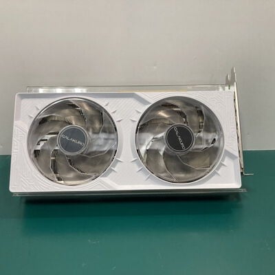 【富山本郷店】中古  玄人志向 GK-RTX5070-E12GB/WHITE/DF（RTX5070 12GB） 3480039368 