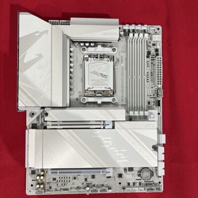 【静岡東瀬名店】中古  GIGABYTE X870 AORUS ELITE X3D ICE(X870 AM5 ATX DDR5) 5140001327 
