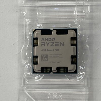 【八王子店】中古  AMD Ryzen 5 7600 (AM5/3.8GHz/38M/C6/T12/65W) 154484 