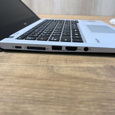 【姫路店】中古  NEC VersaPro タイプVB PC-VKM17BZG4 (Core i5 8350U/8GB/SSD256GB/-/オンボード/12.5/1366x768/Wi-Fi/WEBCAM/W11H64 MAR) 186160 