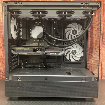 【富士青葉店】中古  Original 自作PC(Ryzen7-7700/32GB/SSD 1TB/RX9060XT/W11H) 5070001899 