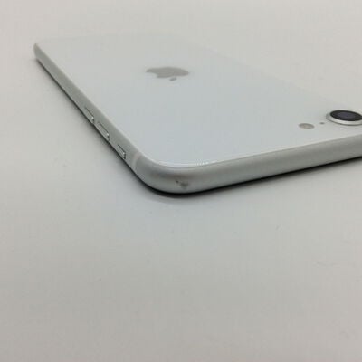 【浜松店】中古  【SIMロック解除済み】【au】Apple iPhoneSE 4.7インチ (第2世代/2020) 128GB (ホワイト)  MHGU3J/A 新パッケージ版 155751 