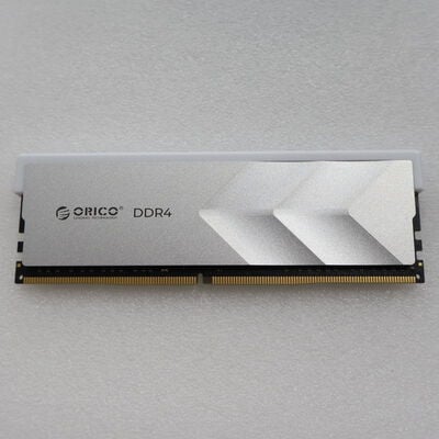 【通販センター】中古  PC4-25600 8GB デスクトップ用(DDR4-3200) 140727 