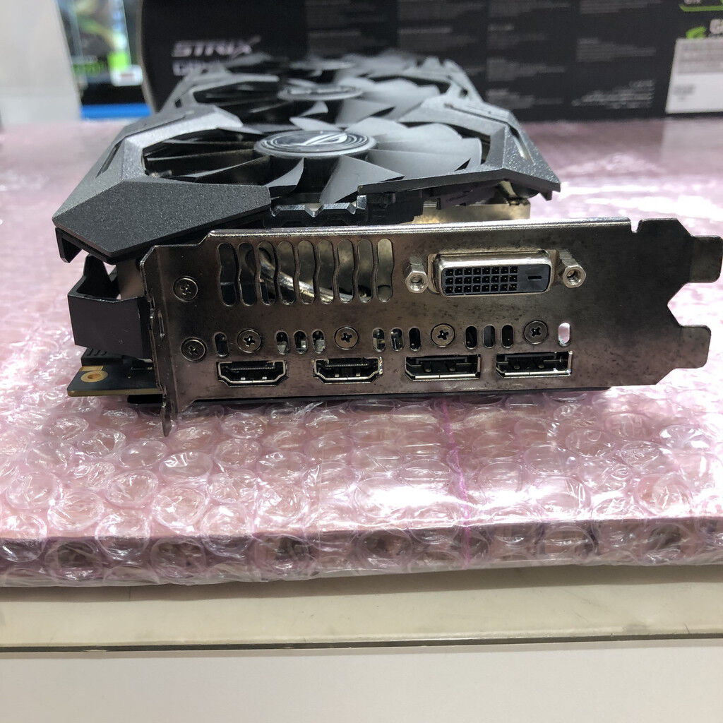 ASUS ROG STRIX GTX1080Ti 11GB 訳ありジャンク扱い ジャンク扱い Asus gtx1080ti ( ROG-STRIX-GTX1080TI-O11G