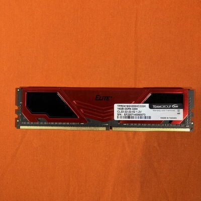 【なんば店】中古  PC4-25600 16GB デスクトップ用 140728 