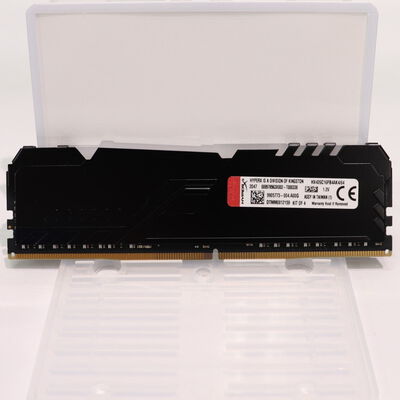 【札幌店】中古  PC4-21300 16GB デスクトップ用(DDR4-2666) 135638 