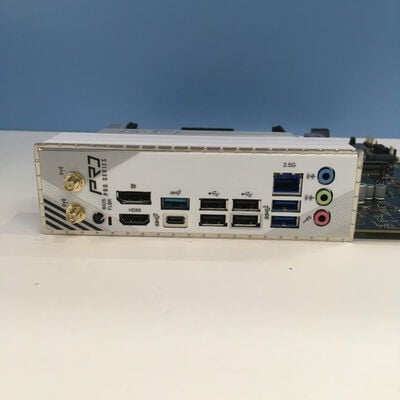 【博多店】中古  B650M PRO　X3D Wi-fi  3310006028 