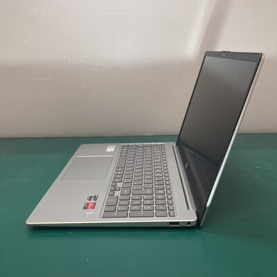 【浦添城間店(沖縄)】中古  HP Laptop 15-fc0003AU (AMD Ryzen5 7530U/16GB/SSD512GB//オンボード/15.6/1920x1080/Wi-Fi/WEBCAM/W11H64) 175197 
