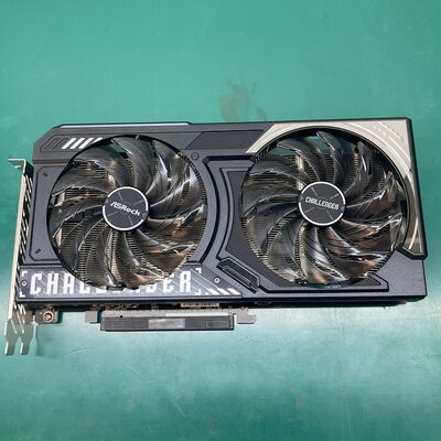 【浦添城間店(沖縄)】中古  ASRock RX9060XT CL 16G (RX9060XT Challenger 16GB) 188998 