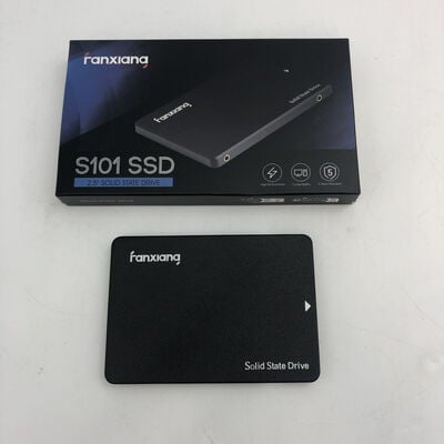 【福井日之出店】中古  各社 2.5インチ SSD 512GB SATA 124396 