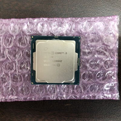 【福山ココローズ店】中古  INTEL Core i3 8100 (1151/3.60GHz/6M/C4/T4) 136202 