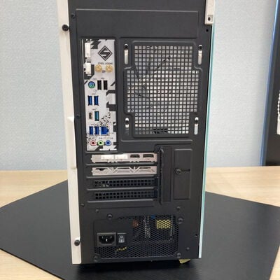 【静岡東瀬名店】中古  自作PC(i5 13500/32GB/ストレージなし/RX6650XT/OSなし/WLAN) 169026 