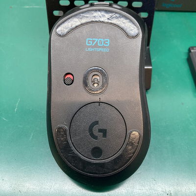 【浦添城間店(沖縄)】中古  Logicool G703h (無線 ゲーミングマウス 6ボタン) 146973 