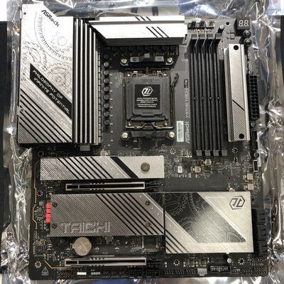 【福井日之出店】中古  ASRock X870E Taichi Lite (X870E AM5 E-ATX DDR5) 172193 