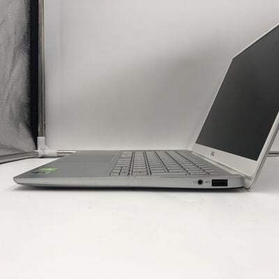 【福井日之出店】中古  DELL inspiron(i7-10510U/8GB/SSD500GB/MX250/W11H) 5200000901 