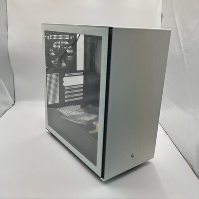 【なんば店】中古  DEEPCOOL CH510 WH(E-ATX ｶﾞﾗｽ  WH) 3280023687 