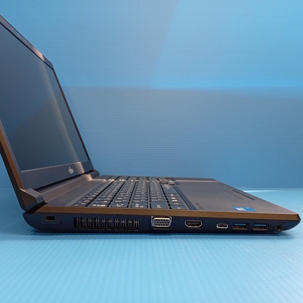 中古 Fujitsu LIFEBOOK A5515/TX (Core 5 120U/16GB/SSD256GB/SMt