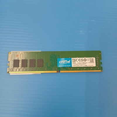 【大須店】中古  PC4-25600 32GB デスクトップ用(DDR4-3200) 143224 