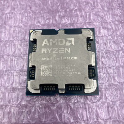 【町田店】中古  AMD Ryzen 9 9950X3D (AM5/4.3GHz/144M/C16/T32/170W) 177127 