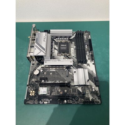 【浦添城間店(沖縄)】中古  ASRock B760 Pro RS/D4 WiFi (B760 1700 ATX DDR4) 4780001433 