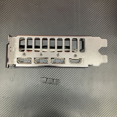【富士青葉店】中古  GIGABYTE GV-N5060WF2MAX OC-8GD (RTX5060 8G) 188972 
