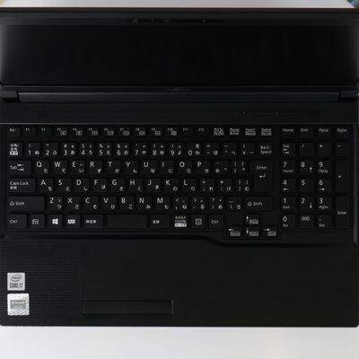 【通販センター】中古  Fujitsu LIFEBOOK A7510/F FMVA87031(Intel Core i7 10610U/8GB DDR4 (PC4)/SSD512GB/なし/オンボード/15.6/1366x768/Wi-Fi/W11H64 MAR) 200840 