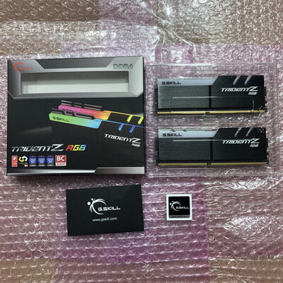 【宮崎恒久店】中古  16GB 2枚組(合計32GB) PC4-28800/DDR4-3600 デスクトップ用 190910 