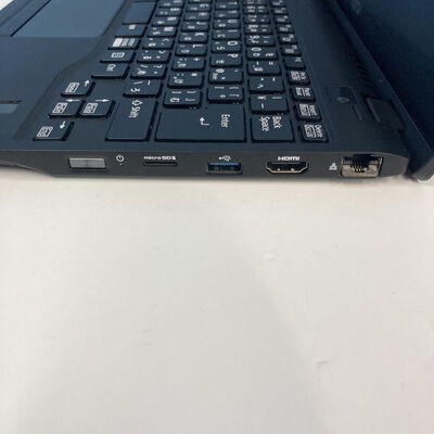 【博多店】中古  FUJITSU FMVU61072 (i5-1345U/8GB/SSD256GB/W11P) 3310006867 