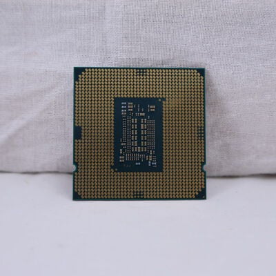 【通販センター】中古  INTEL Core i3 10105 (1200/3.7G/6M/C4/T8) 145174 
