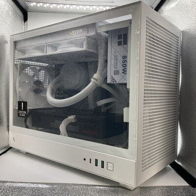 【八王子店】中古  自作PC(i5 14600K/32GB/SSD1TB/RX9060XT 8GB/W11H) 1230010196 