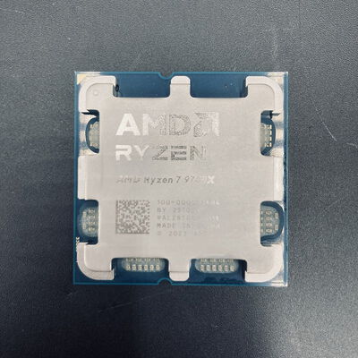 【熊本浜線店】中古  AMD Ryzen 7 9700X (AM5/3.8GHz/40M/C8/T16/65W) 169022