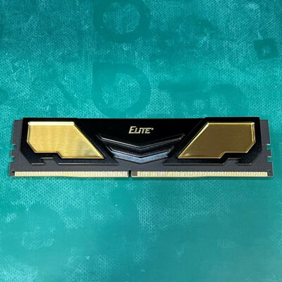 【静岡東瀬名店】中古  PC4-25600 8GB デスクトップ用 140727 