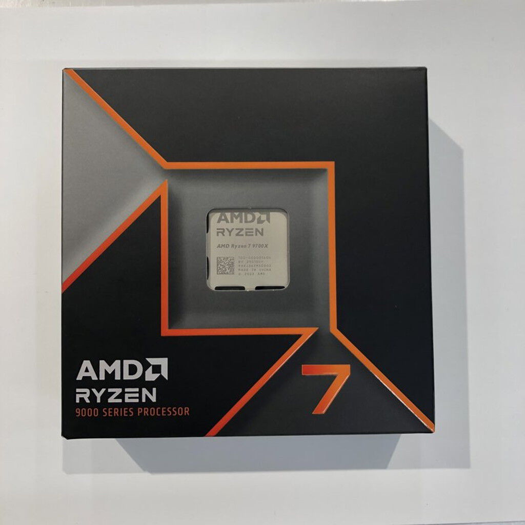 AMD Ryzen 7 9700X CPU 本体　中古品 中古 AMD Ryzen 7 9700X (AM5/3.8GHz/40M/C8/T16/65W) 169022 （374773