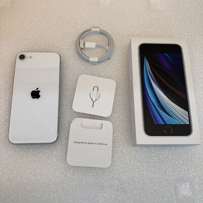 【京都店】中古  【au】Apple iPhoneSE 4.7インチ (第2世代/2020) 64GB (ホワイト) MHGQ3J/A 新パッケージ版 146172 