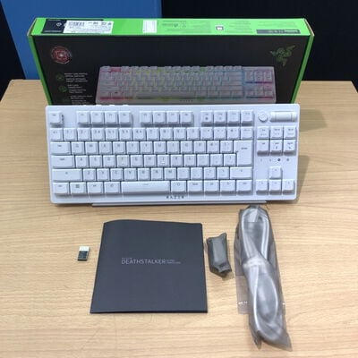 【甲府飯田店】中古  Razer DS V2 Pro TKL WH LN JP(RZ03-04373600-R3J1) 191767 