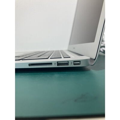 【浦添城間店(沖縄)】中古  Apple MacBook Air 13インチ 2017 Core i5 1.8GHz/8GB/256GB SSD MQD42J/A 135880 