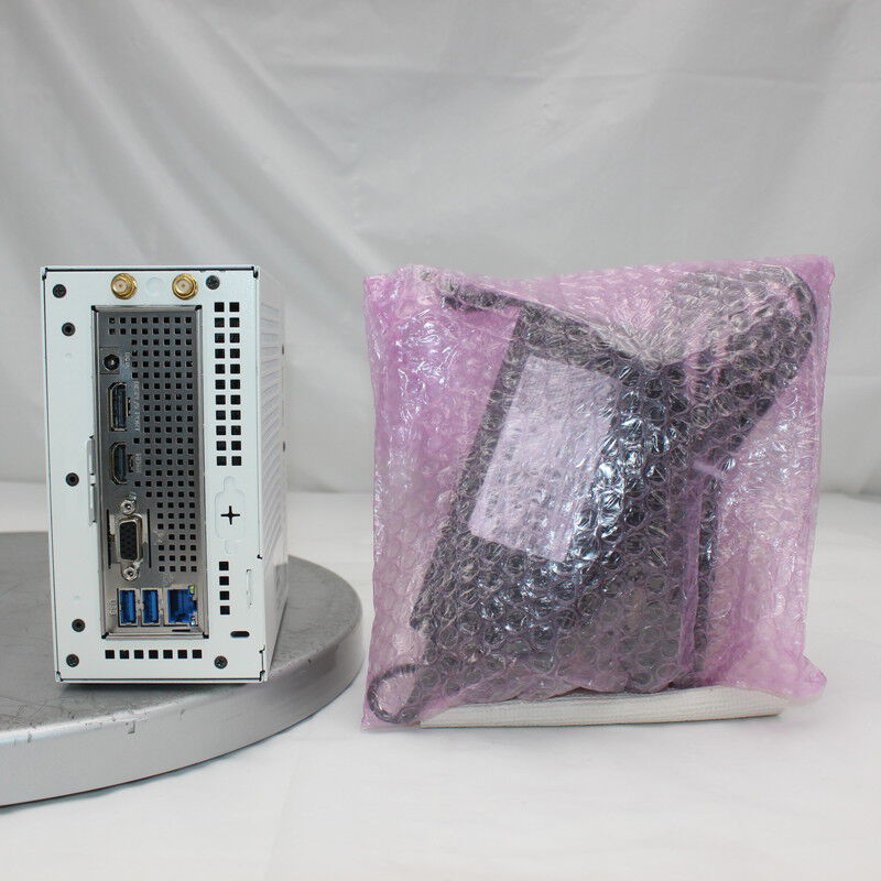中古 ASRocK DeskMini X600(AMD Ryzen 7 8700G w/ Radeon 780M