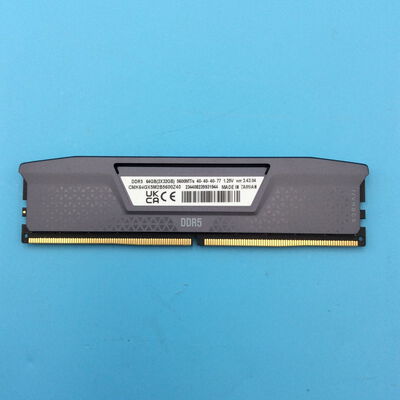 【秋葉原本店】中古  PC5-44800 32GB デスクトップ用(DDR5-5600) 149157 