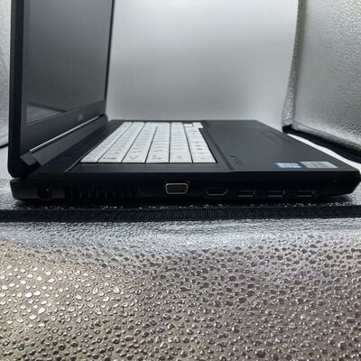 【八王子店】中古  FUJITSU LIFEBOOK A579/B FMVA64001 (Intel Core i5 8365U 1.60GHz/8GB/SSD256GB/-/オンボード/15.6/1366x768/Wi-Fi/WEBCAM/W11H) 186737 