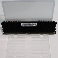 中古  PC4-21300 16GB デスクトップ用(DDR4-2666) 135638 