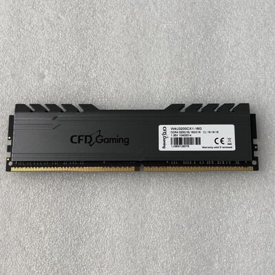 【甲府飯田店】中古  PC4-25600 16GB デスクトップ用(DDR4-3200) 140728 