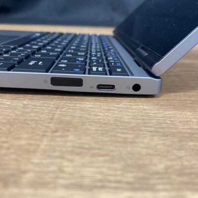 【静岡東瀬名店】中古  OneNetbook4(i7-1160G7/16GB/SSD512GB/なし/オンボード/10.1/2560&times;1600/W11H) 181786 